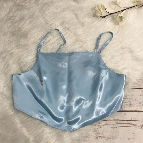 Hankerchief Crop Top Light Blue Medium - Picture 1 of 9